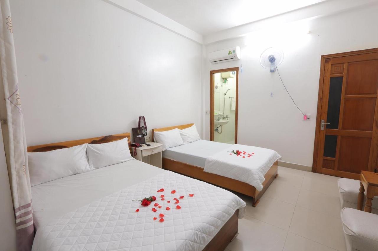 הואה Hong Phat Hostel מראה חיצוני תמונה