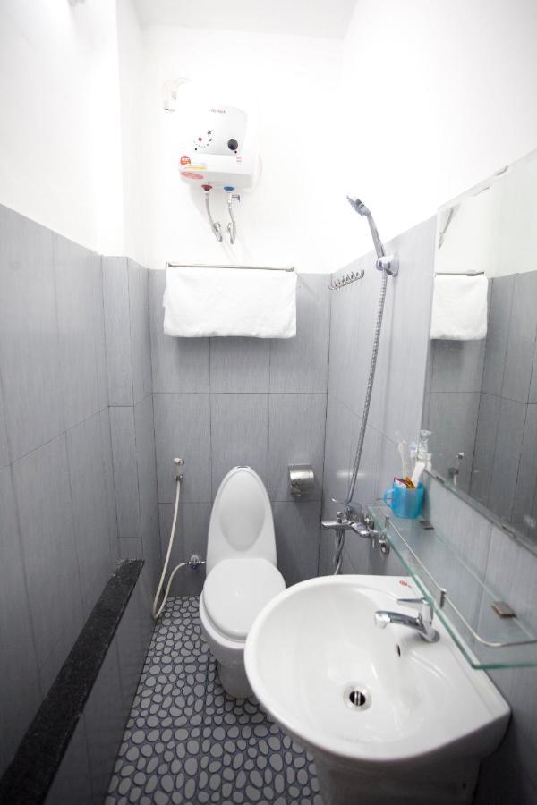 הואה Hong Phat Hostel מראה חיצוני תמונה