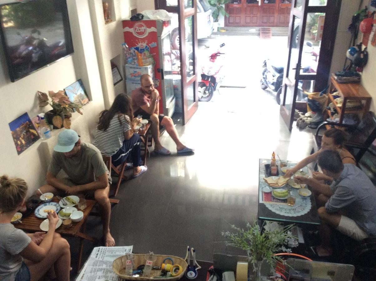 הואה Hong Phat Hostel מראה חיצוני תמונה